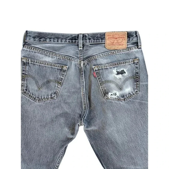 Levi's Vintage Red Tab Distressed Dirty Grunge Gray 501 Jeans Men's 32x32 Button - Picture 9 of 9